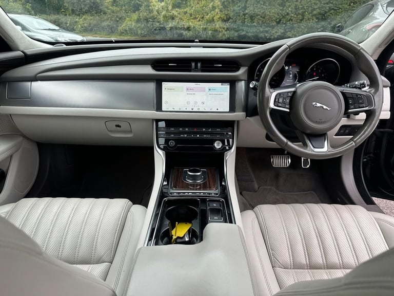 2018 Jaguar XF 2.0i Portfolio Sportbrake Auto Euro 6 (s/s) 5dr ESTATE Petrol Automatic