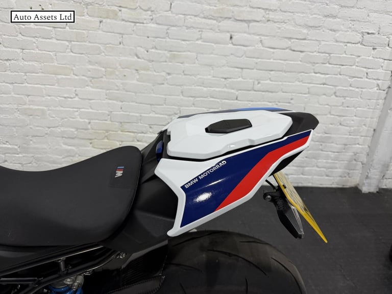 2024 BMW M 1000 R 1000 Naked Petrol Claw-shifted Euro 5 (209 ps) Naked Petrol Manual