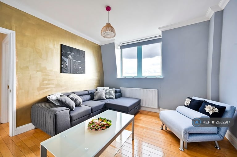 2 bedroom flat in Shoot Up Hill, London, NW2 (2 bed) (#2632917)