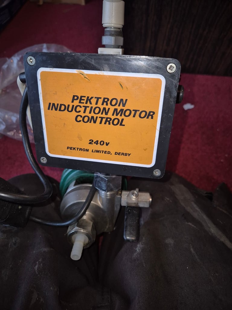 Beer pump and accessories all sorts 