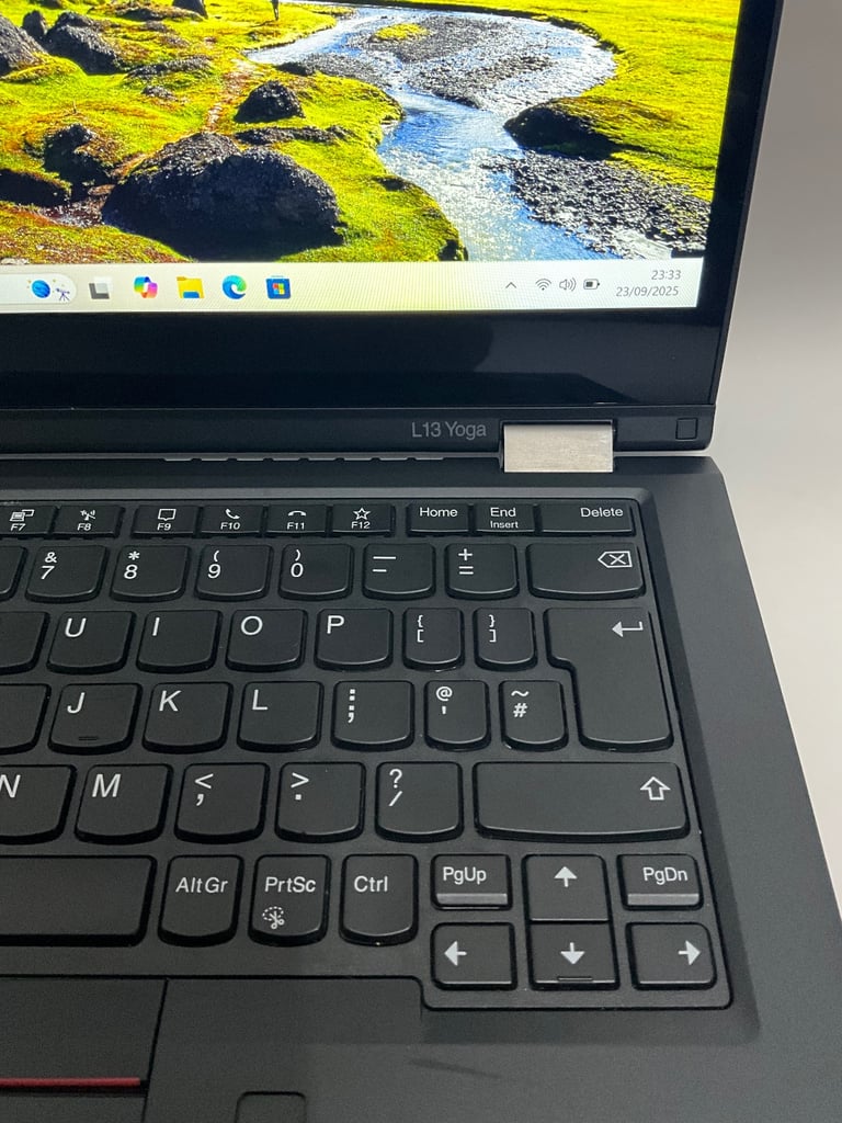 Lenovo ThinkPad L13 Yoga Gen 2 13" i7 11th Gen 16GB RAM & 500GB QWERTY UK Superb
