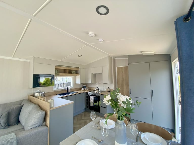 NEW holiday home situated at Abbots Salford, Evesham WR11 8UN