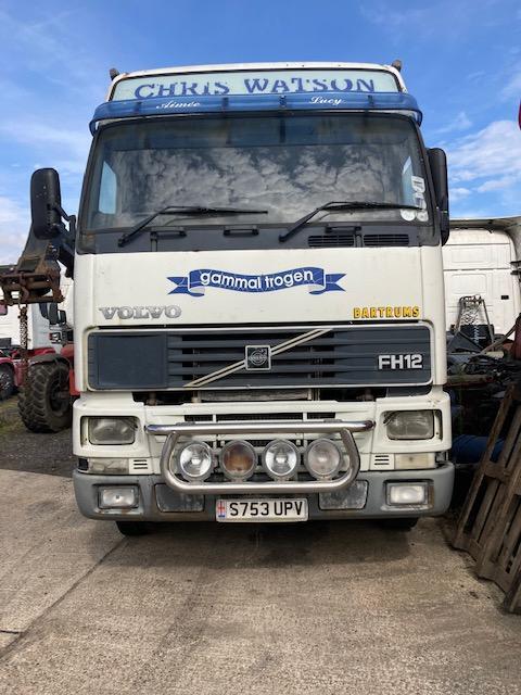Volvo FH12 380 6 X 2 MANUAL VERSION