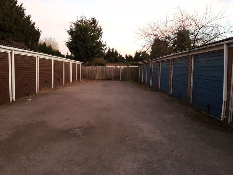 Garage/Parking/Storage to rent: Malvern Court, Hill Rise, Colnbrook SL3 8RD