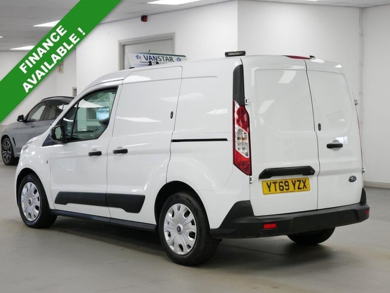 69 FORD TRANSIT CONNECT 1.5 EBL 120 BHP L1 TREND EDITION ( AIR CON / SAT NAV )