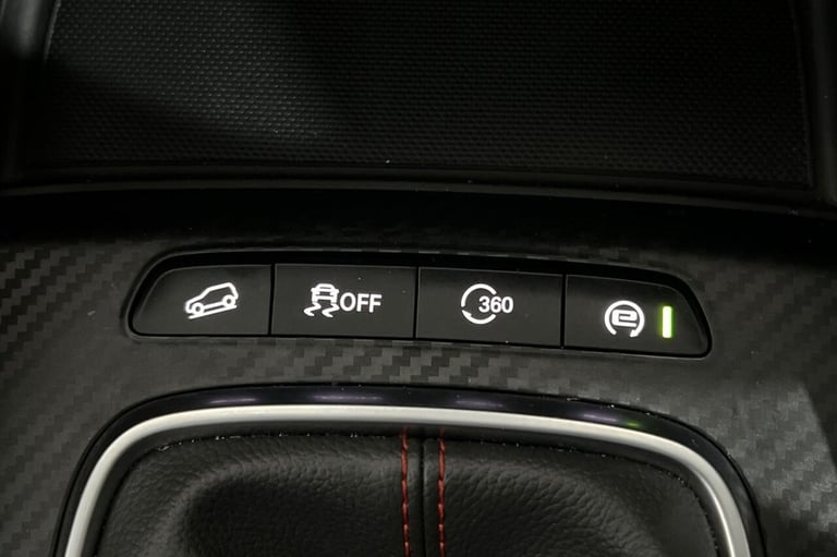 2023 72 MG MG ZS 1.5 VTI-TECH EXCLUSIVE SUV 5DR PETROL MANUAL EURO 6 (S/S) (106 