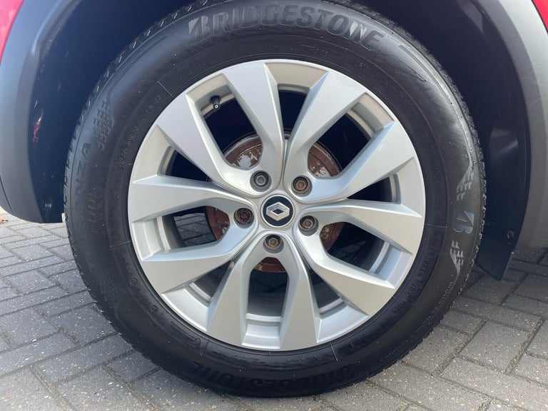 2022 Renault Captur 1.0 Tce Iconic Edition SUV/Crossover Petrol Manual