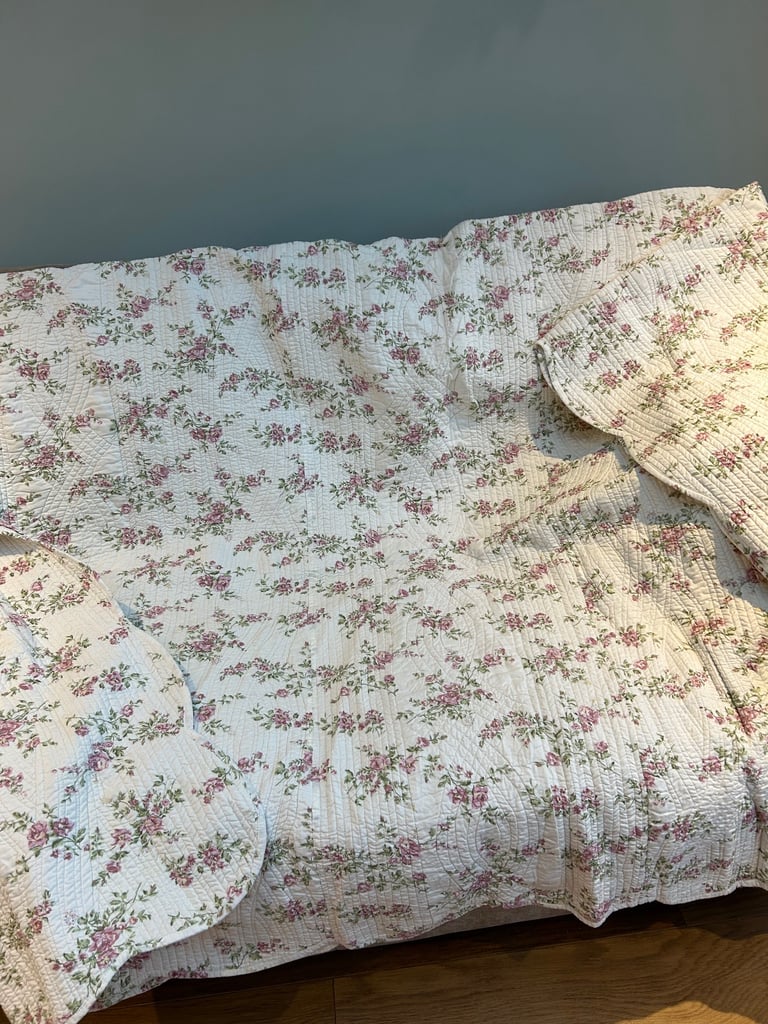 Pretty Bedspread