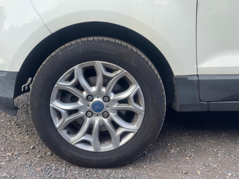 2015 Ford Ecosport 1.0T EcoBoost Zetec 2WD Euro 6 (s/s) 5dr HATCHBACK Petrol Manual