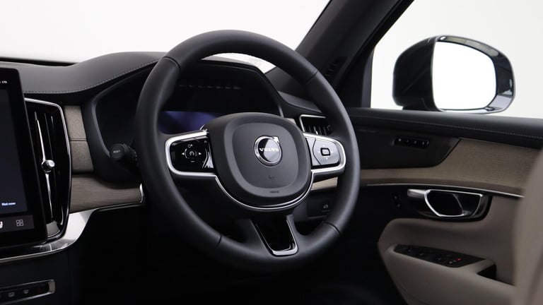 2025 Volvo XC90 2.0 B5P Plus Dark 5dr AWD Geartronic ESTATE PETROL Automatic