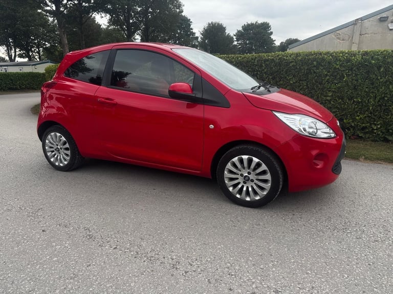 Ford KA 1.2 Zetec Red Only 63K Ideal 1st Car Air Con Heated Screen Tax £35