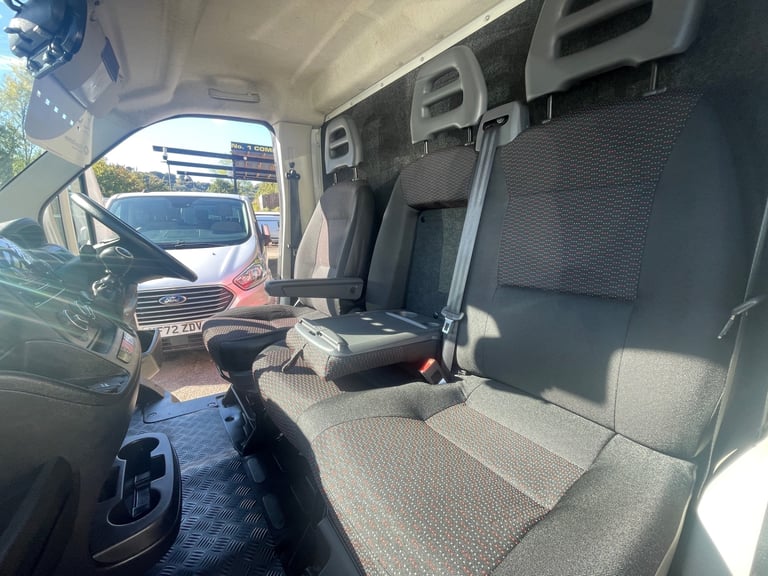 2021 Peugeot Boxer 2.2 BlueHDi  165ps Plus XLWB LOW LOADER LUTON Dropwell Luton Diesel Manual