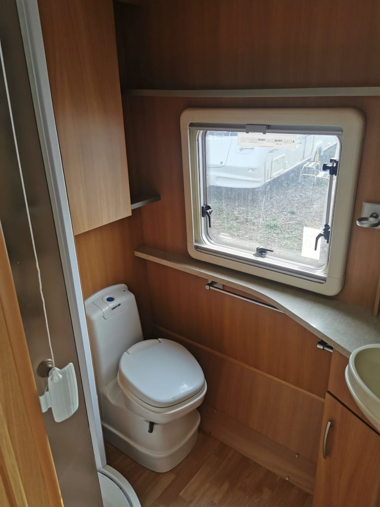 2006 Swift Challenger 520 4 Berth Touring Caravan 