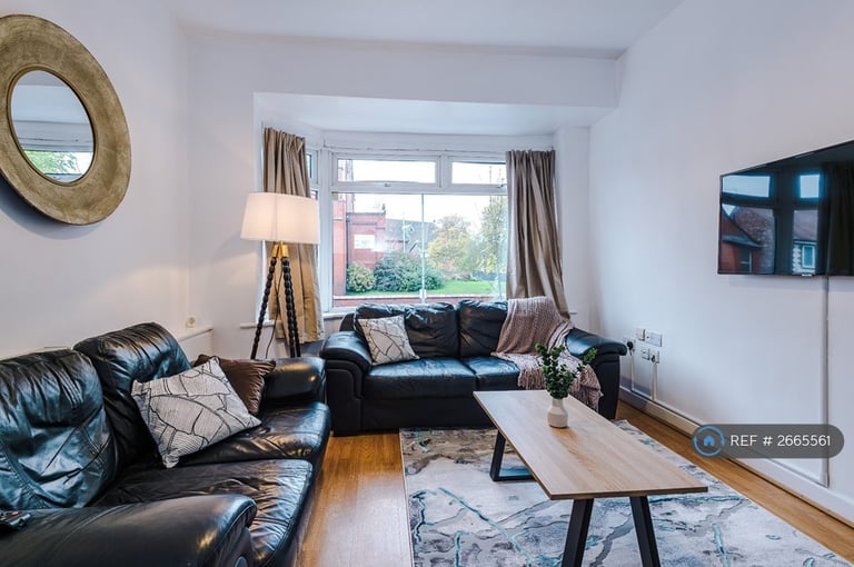 1 bedroom in Longford Place, Manchester, M14 (#2665561)