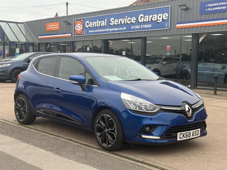 image for 2018 Renault Clio 0.9 TCe Iconic Euro 6 (s/s) 5dr HATCHBACK Petrol Manual
