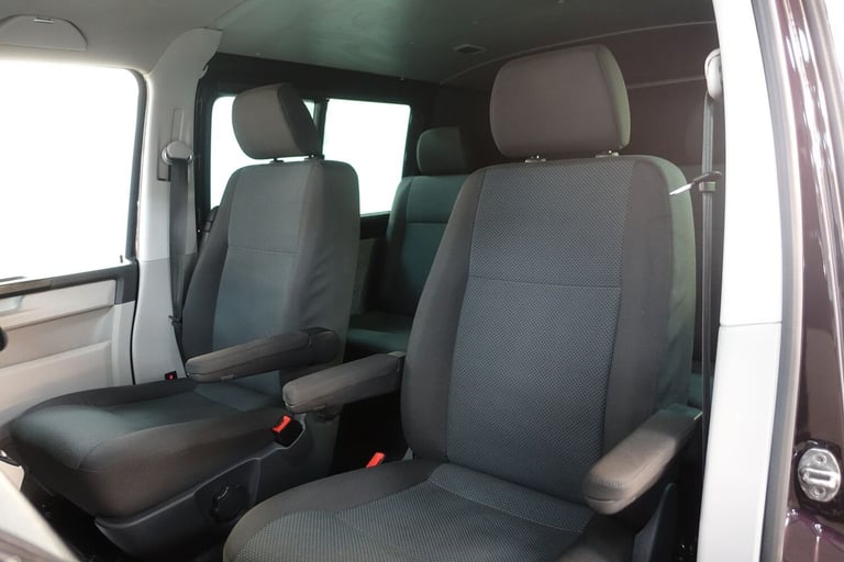 2016 Volkswagen Transporter 2.0 BiTDI T32 BlueMotion Tech Window Van 4dr Diesel DSG FWD SWB Euro ...