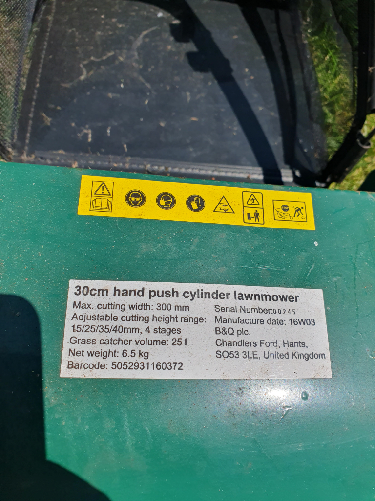 Hand push cylinder lawn mower used