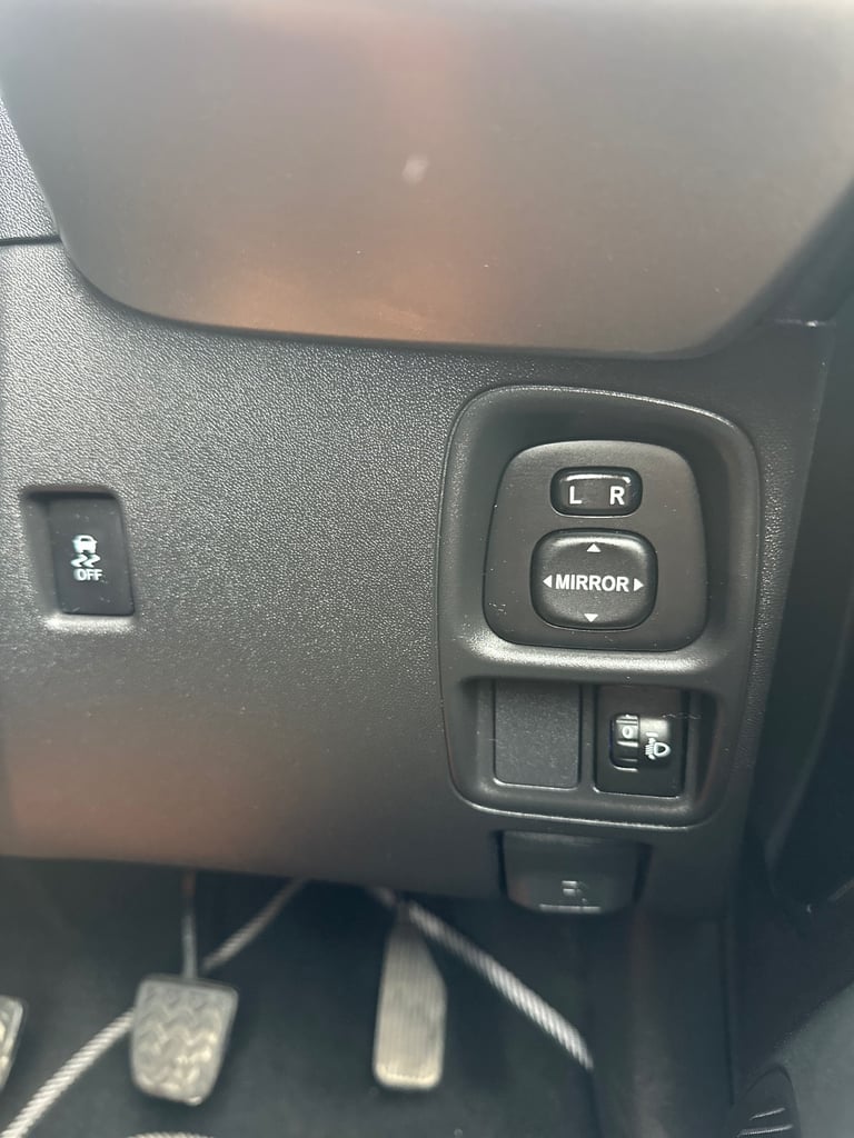Citroen, C1, Hatchback, 2016, Manual, 1199 (cc), 5 doors