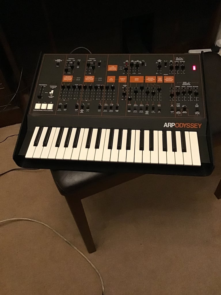 ARP ODYSSEY (KORG)  Duophonic Synthesizer with case + letter