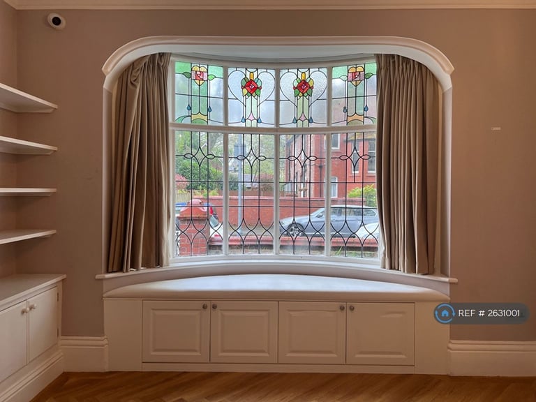 4 bedroom house in Holmwood Road, Manchester, M20 (4 bed) (#2631001)