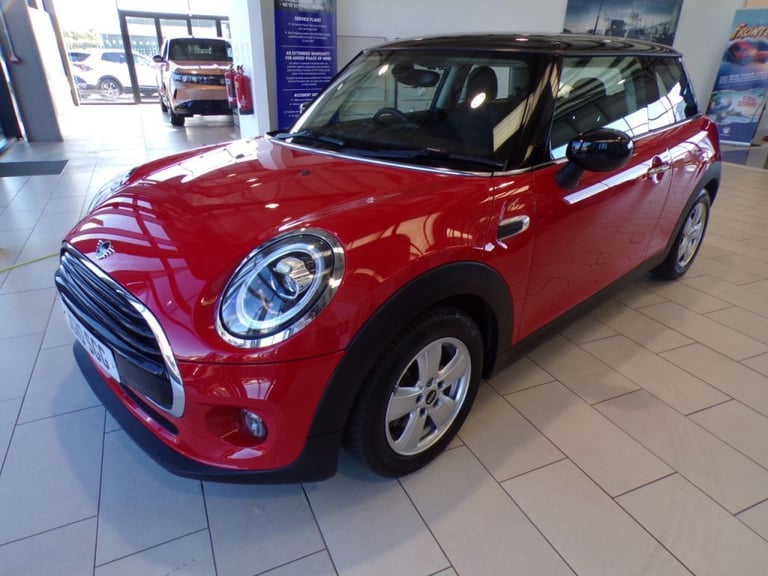  Mini Hatchback 1.5 Cooper Classic II 3dr Petrol