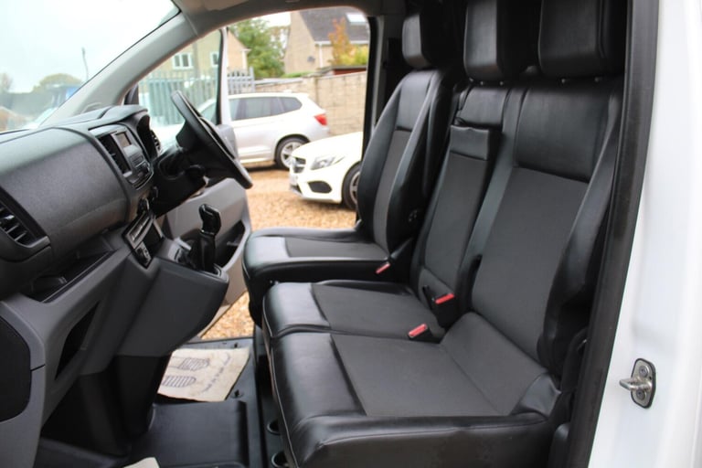 2018 Toyota ProAce 1.6D 95 Comfort Van PANEL VAN DIESEL Manual