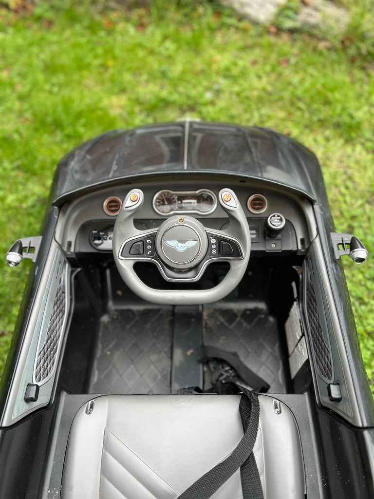 HOMCOM Bentley GT Electric Ride-on Car w/ Remote, Black - Used - RRP £130