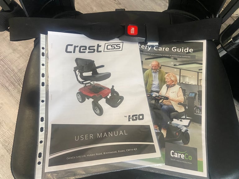 Mobility power chair, Electric wheelchair I-Go Crest CSS, 18 months old. Free delivery possible.