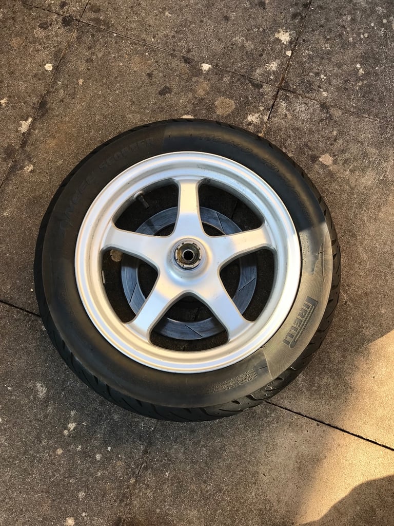 Suzuki An400 Burgman 400Front Wheel 