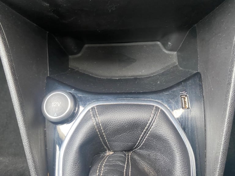 FORD FIESTA 1.0 T EcoBoost Zetec 2018