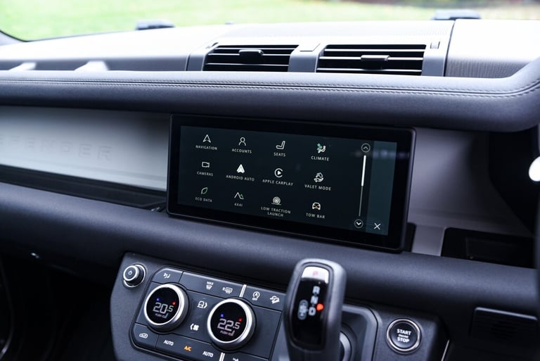 2023 Land Rover Defender 90 3.0 D250 MHEV Hard Top Commercial SUV 3dr Diesel Auto 4WD SWB Euro 6 ...