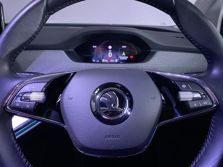 2021 71 SKODA ENYAQ 62KWH 60 SUV 5DR ELECTRIC AUTO (179 PS)