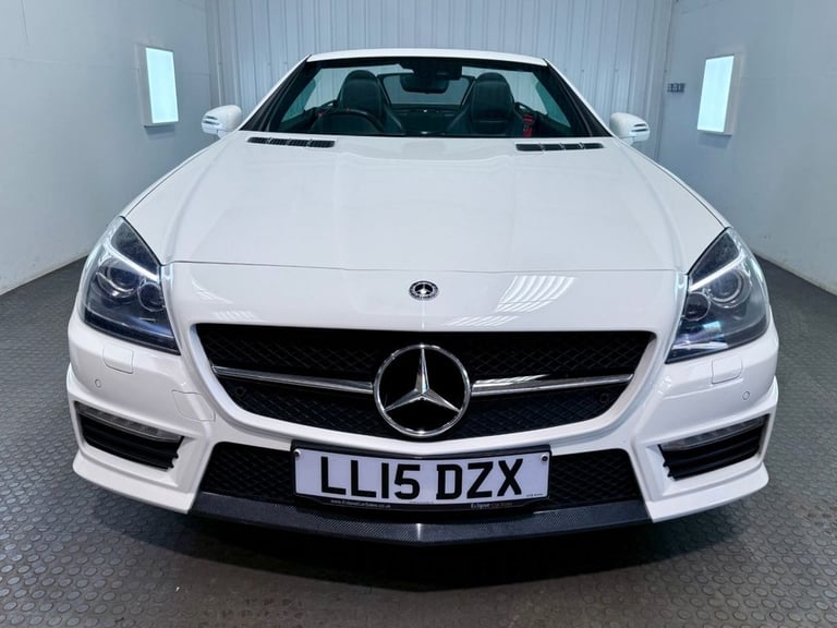 2015 15 MERCEDES-BENZ SLK 5.5 SLK55 V8 AMG CONVERTIBLE 2DR PETROL SPDS+7GT EURO 