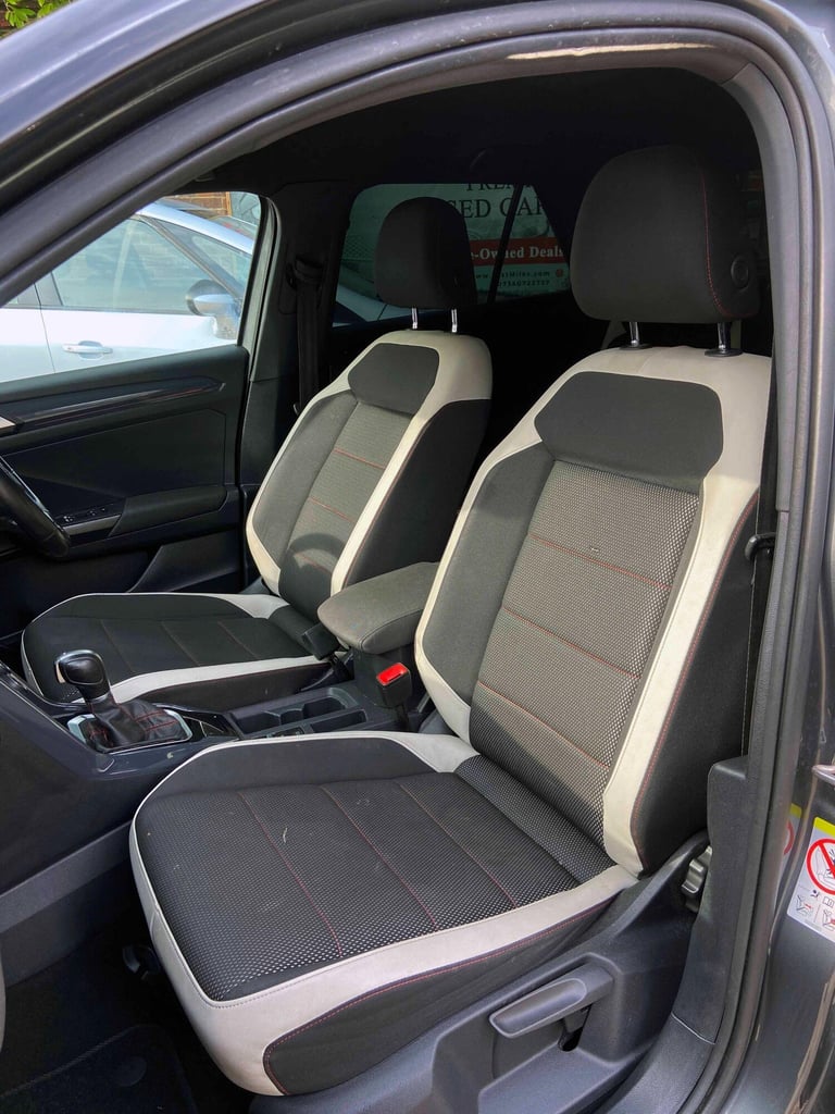 2019 Volkswagen T-Roc 1.5 TSI EVO SEL DSG Euro 6 (s/s) 5dr HATCHBACK Petrol Automatic