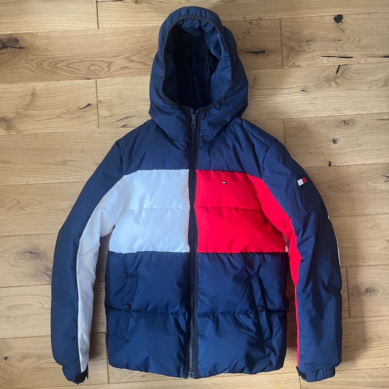 image for Tommy Hilfiger Coat size XL Junior 164