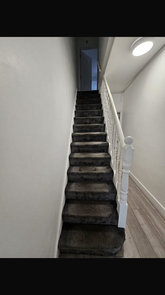 Large 6 bed ensuite house with HMO. 5mins to Thornton Heath 