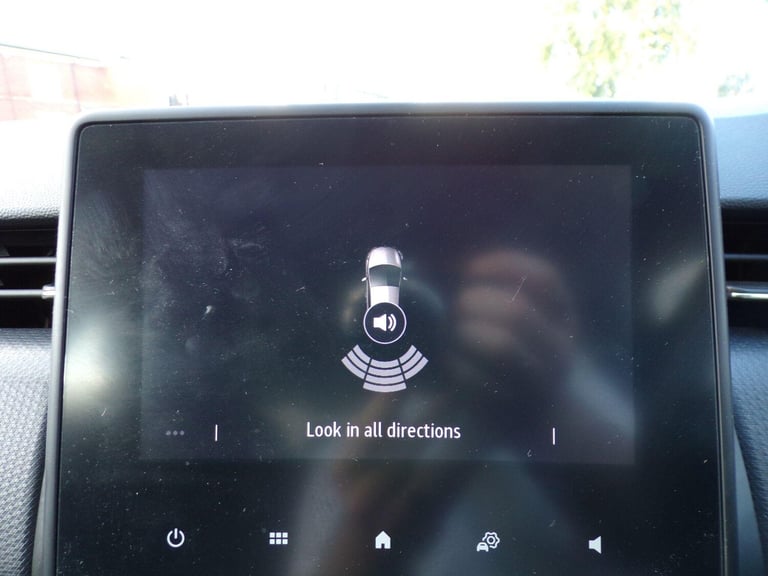 2023 Renault Clio Evolution E-TECH Hybrid 145 Auto MY22 HATCHBACK Petrol/Electric Hybrid Automatic