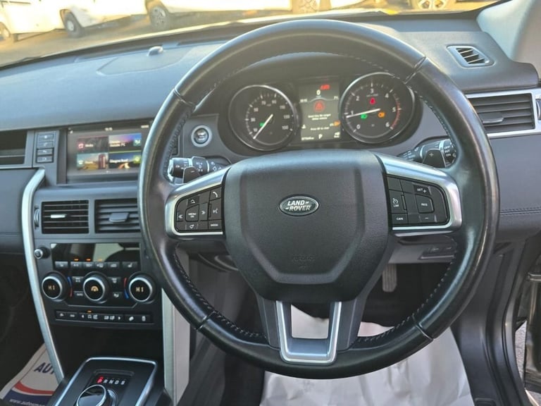2016 Land Rover Discovery Sport 2.0 TD4 HSE SUV 5dr Diesel Auto 4WD Euro 6 (s/s) (180 ps) ESTATE ...