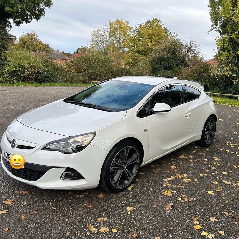 Vauxhall, GTC, Hatchback, 2018, Manual, 1364 (cc), 3 doors