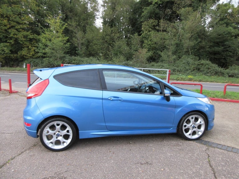 2010 Ford Fiesta 1.6 Zetec S 3dr HATCHBACK Petrol Manual
