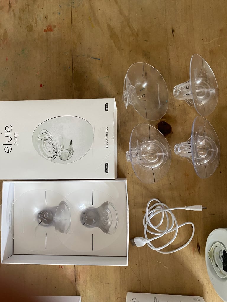Elvie breast pump double 