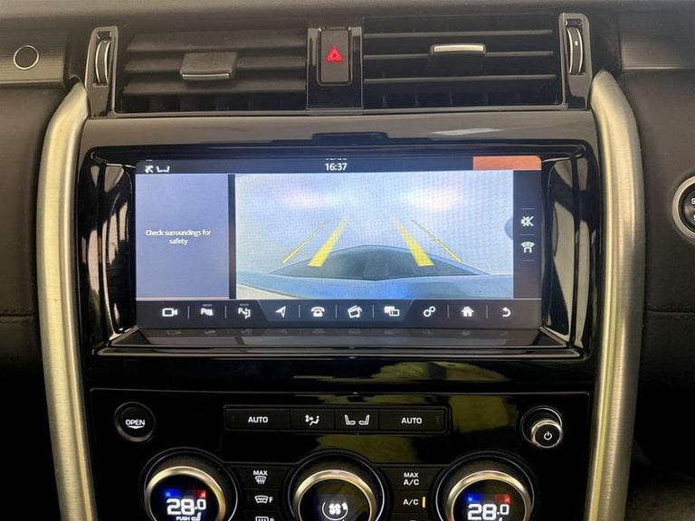 2019 Land Rover Discovery 2.0 SD4 HSE Luxury 5dr Auto ESTATE DIESEL Automatic