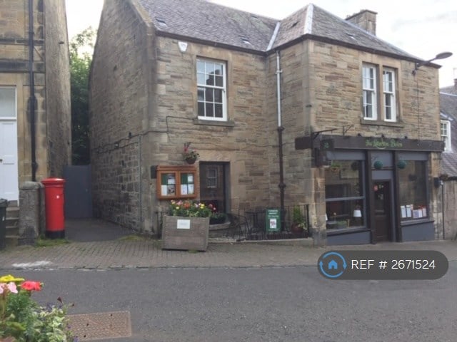 2 bedroom flat in Main Street, Balerno, EH14 (2 bed) (#2671524)