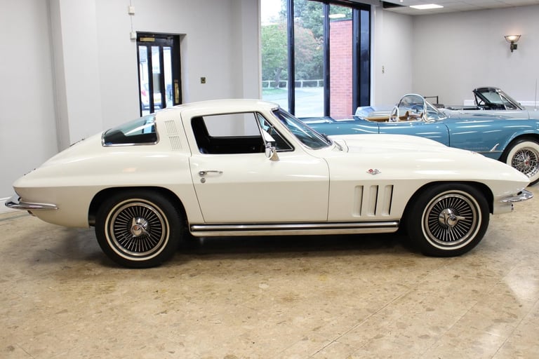 1965 Chevrolet Corvette Stingray C2 327 V8 Manual - Body Off Restored 