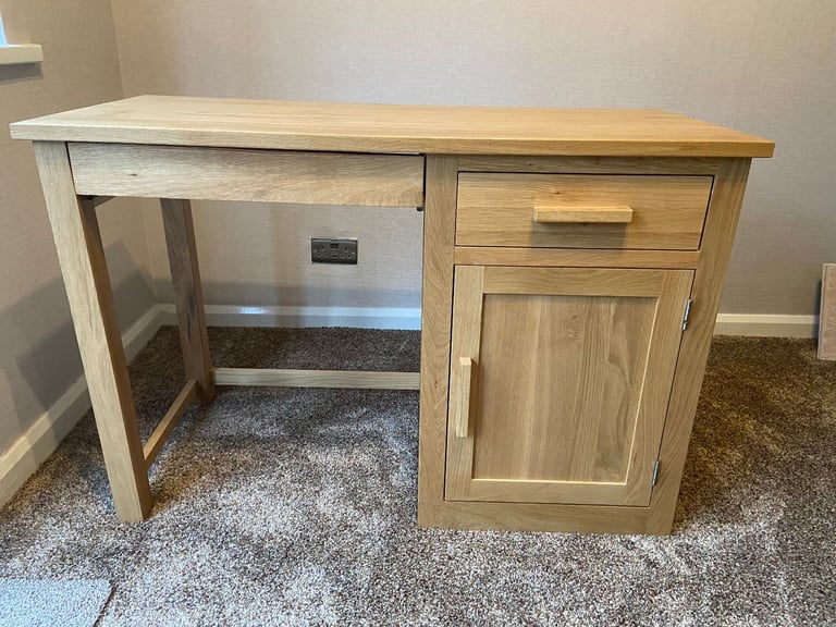 Oak desk gumtree discount