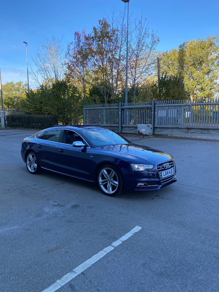 Audi, A5, Hatchback, 2014, Semi-Auto, 2995 (cc), 5 doors