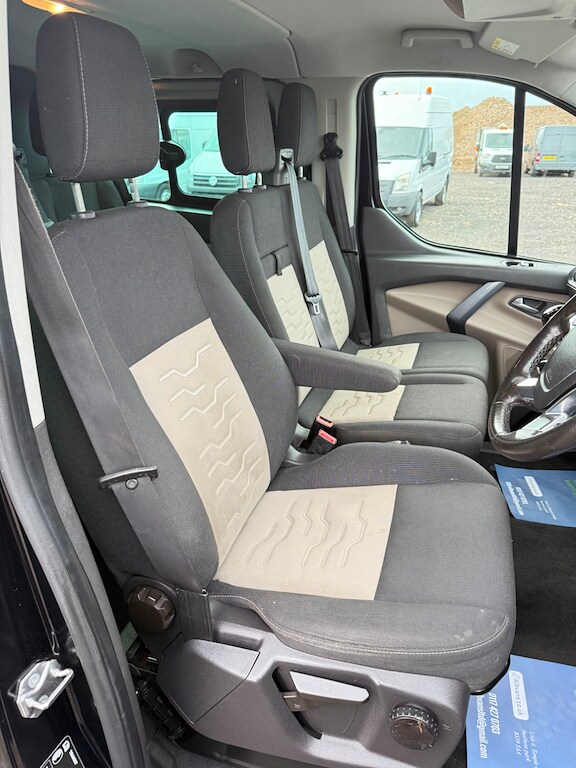 2016 Ford Transit Custom 2.2 TDCi 290 Limited Combi Van 6dr Diesel Manual L1 H1 (191 g/km, 123 bh...