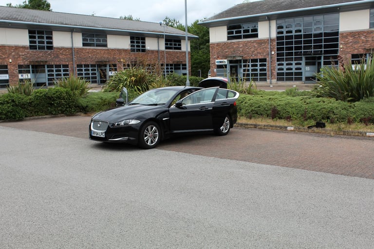 Jaguar, XF, Saloon, 2014, Other, 2179 (cc), 4 doors