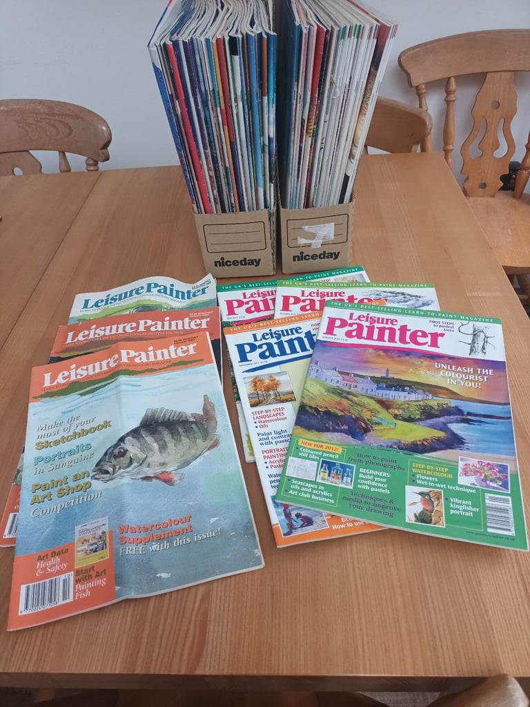 The Artist and Leisure Painter 50+ magazines - do you want to paint?