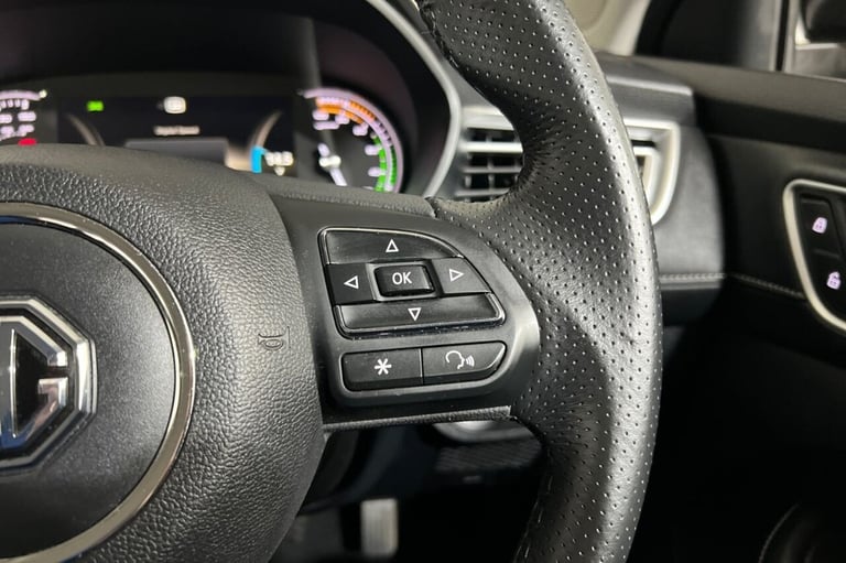 2021 71 MG MG 5 52.5KWH EXCITE ESTATE 5DR ELECTRIC AUTO (156 PS) REAR PARKING CA